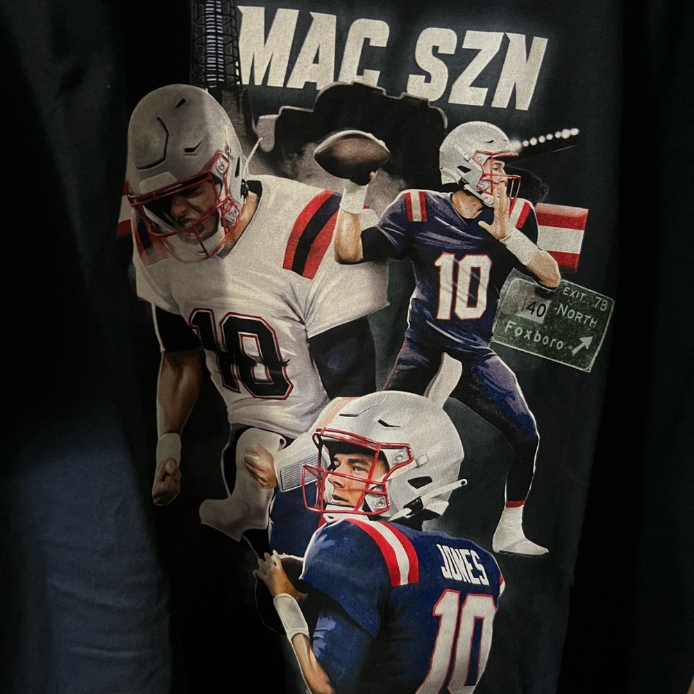 Mac Jones Patriots T shirt